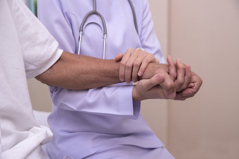 dreamstime_xs_231832516 cure-palliative-ssn