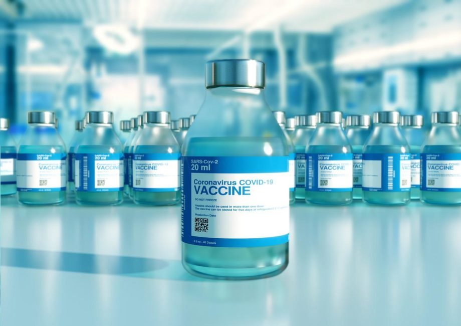 vaccine-5897391_1280 vaccini farmaci salute bene comune