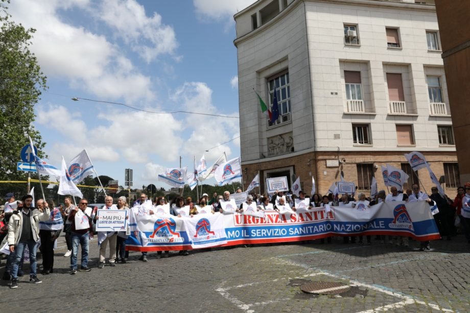 mobilitazioneUrgenzasanita_Roma11maggio23 liste di attesa