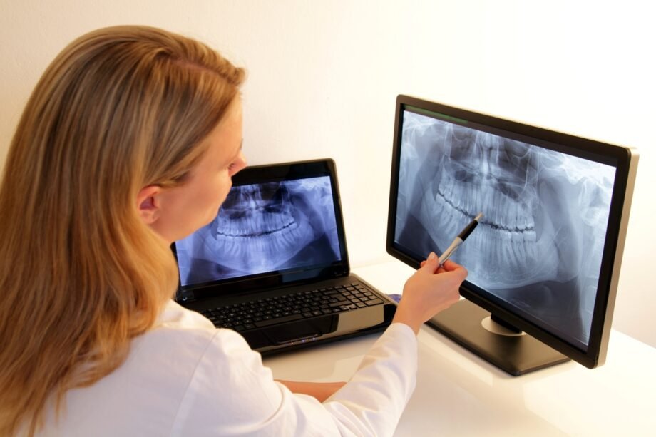 ODONTOIATRIA AI INTELLIGENZA ARTIFICIALE TELEMEDICINA