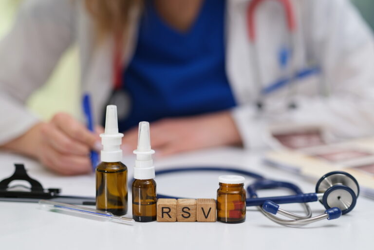 Un’infanzia libera da RSV: serve una strategia nazionale per tutelare tutti i neonati